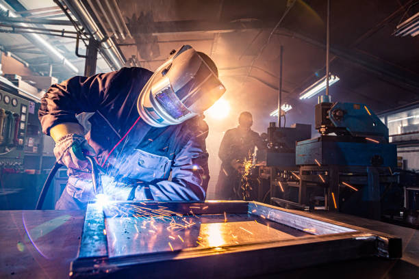  Lake Winnebago, MO Welder Pros